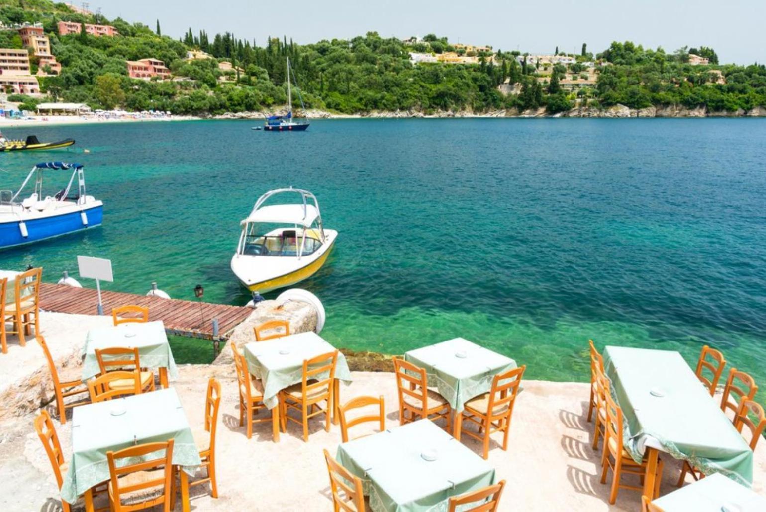 Villa Konstantinos Katávolos Exterior foto
